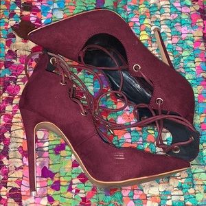 Women’s Heels 👠